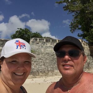 Meet your Posher, Sabra